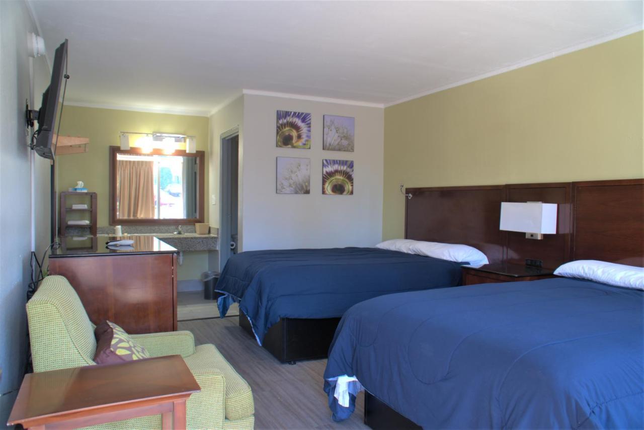 دافني Eastern Shore Motel المظهر الخارجي الصورة