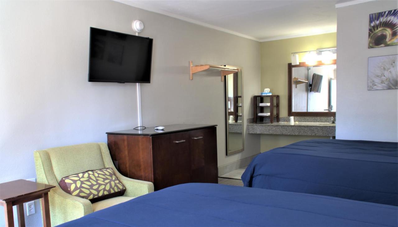 دافني Eastern Shore Motel المظهر الخارجي الصورة